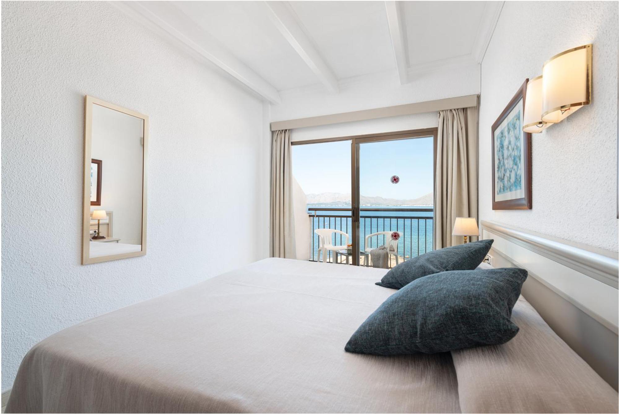 Hotel More อัลกูเดีย ภายนอก รูปภาพ